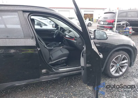 2015 BMW X1 xDrive35I from USA, damaged, VIN WBAVM5C54FVV95118